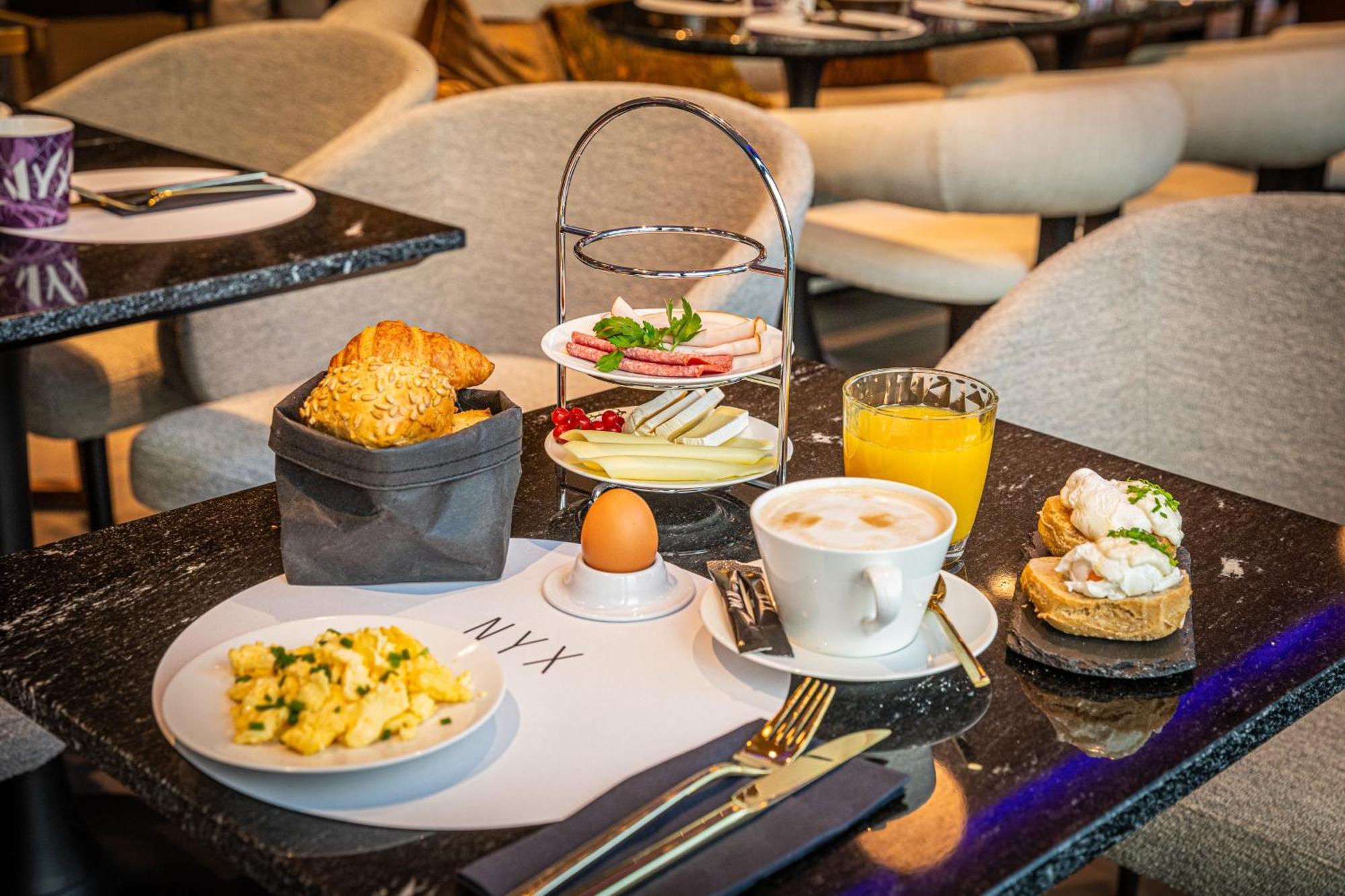 Nyx Hotel Hamburg By Leonardo Hotels Экстерьер фото